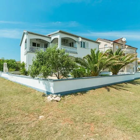 Jambreus Apartamento *